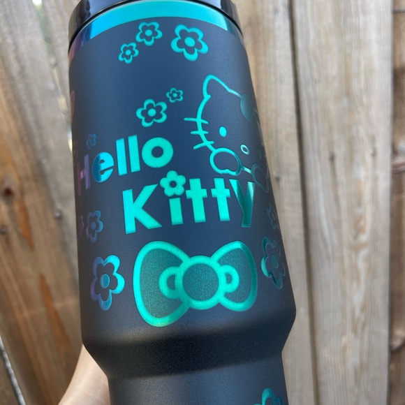 HELLO KITTY TUMBLER 40oz - Picture 6 of 16